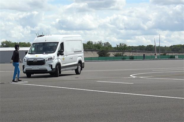 The Euro NCAP Commercial Van Safety has awarded high ratings to three models from the MAXUS eDeliver series